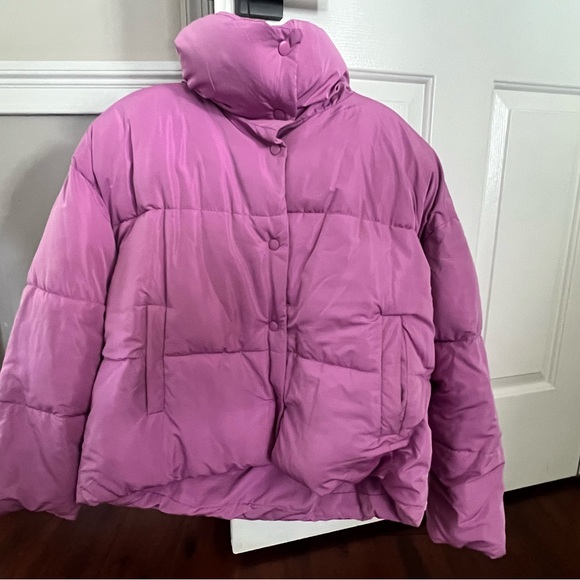 Free people puffer jacket 🩷, size M, valley girl worn 1X - Picture 4 of 4